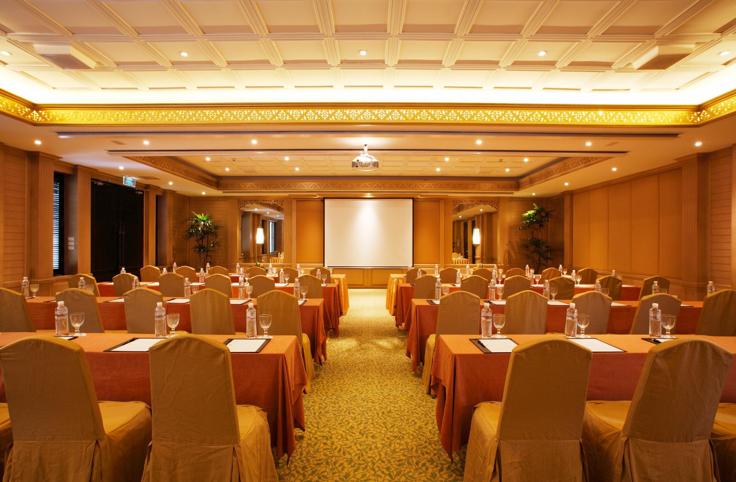 Dusit Thani Laguna Phuket Бангтао-Біч Екстер'єр фото A typical conference room